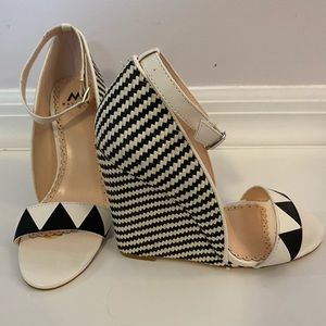 Madison Black And White Wedge Heels Size 5.5